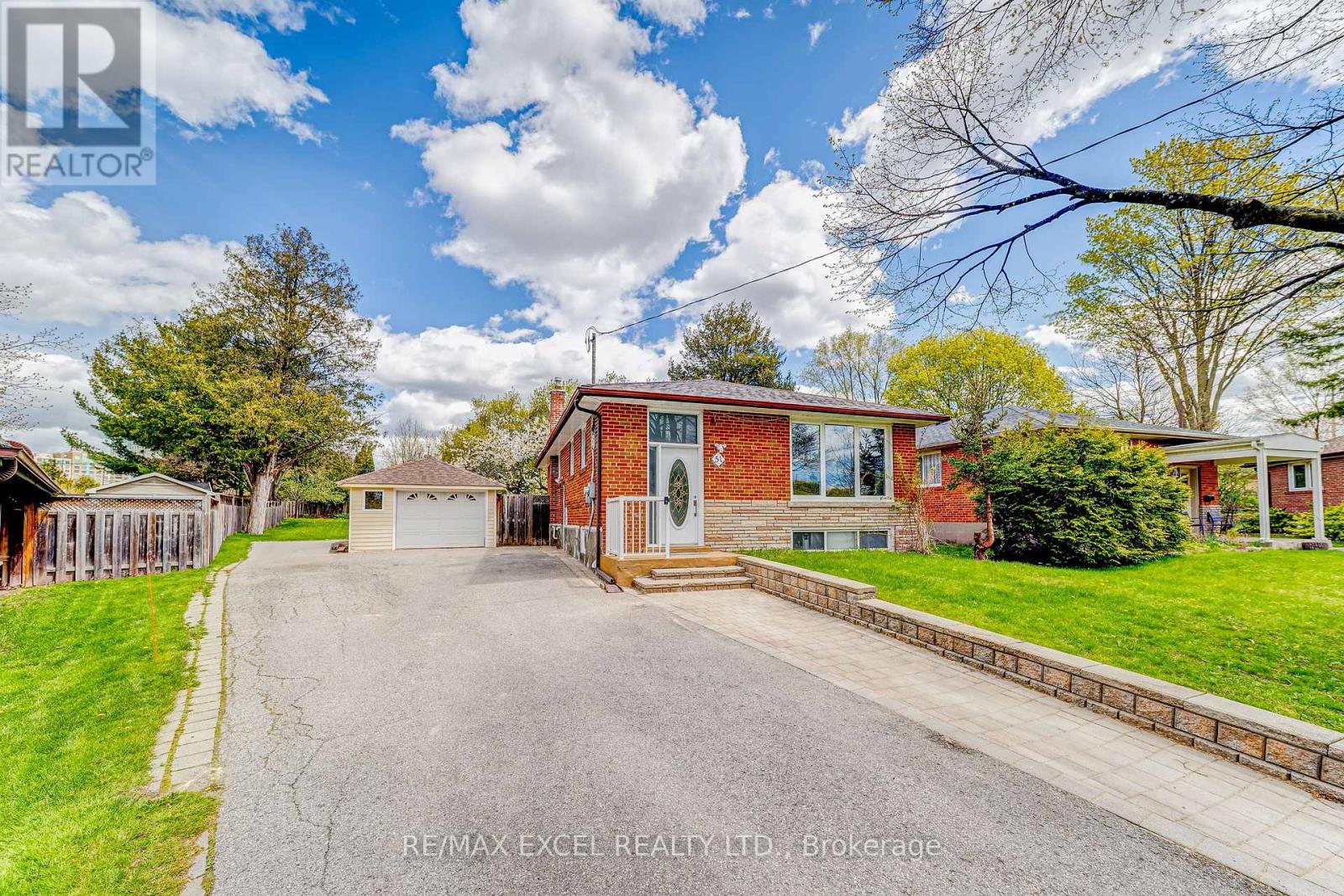 51 TORDALE CRESCENT - 6