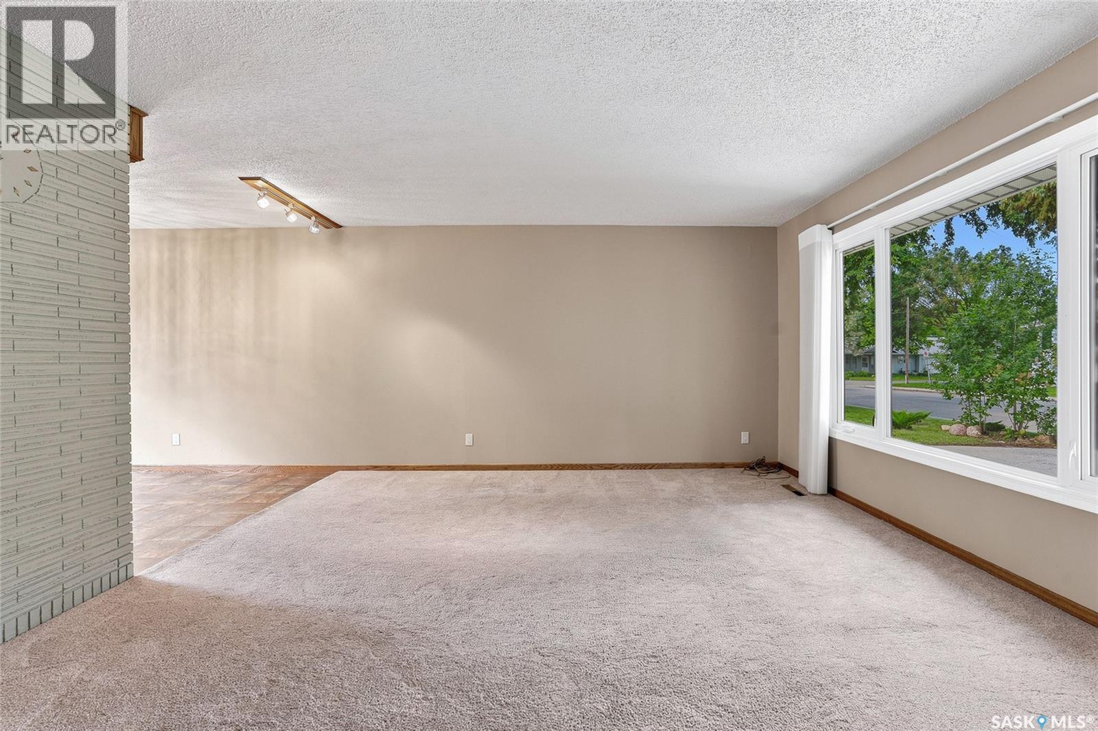310 Adelaide STREET E - photo 5