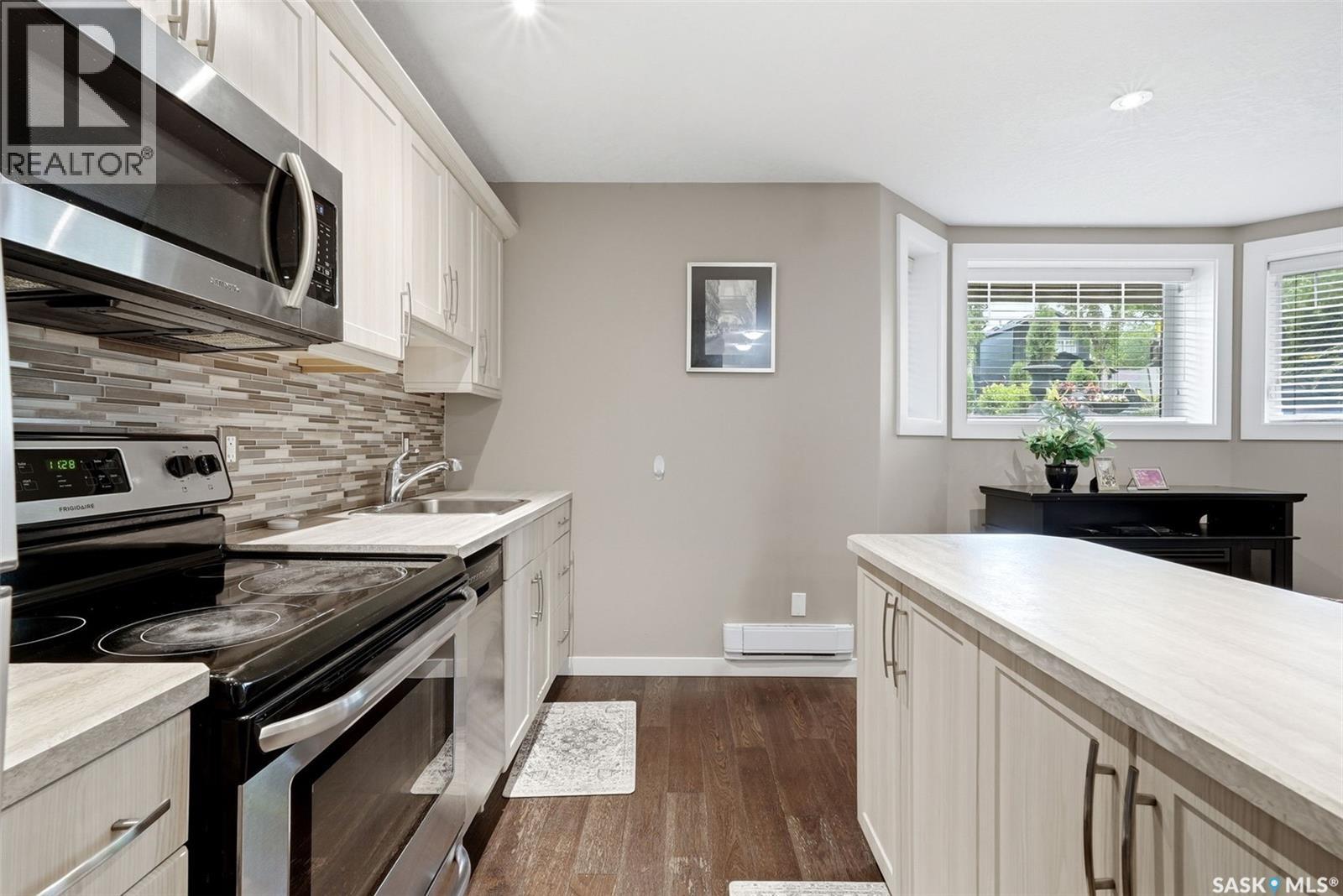 2860 Garnet STREET — photo 29