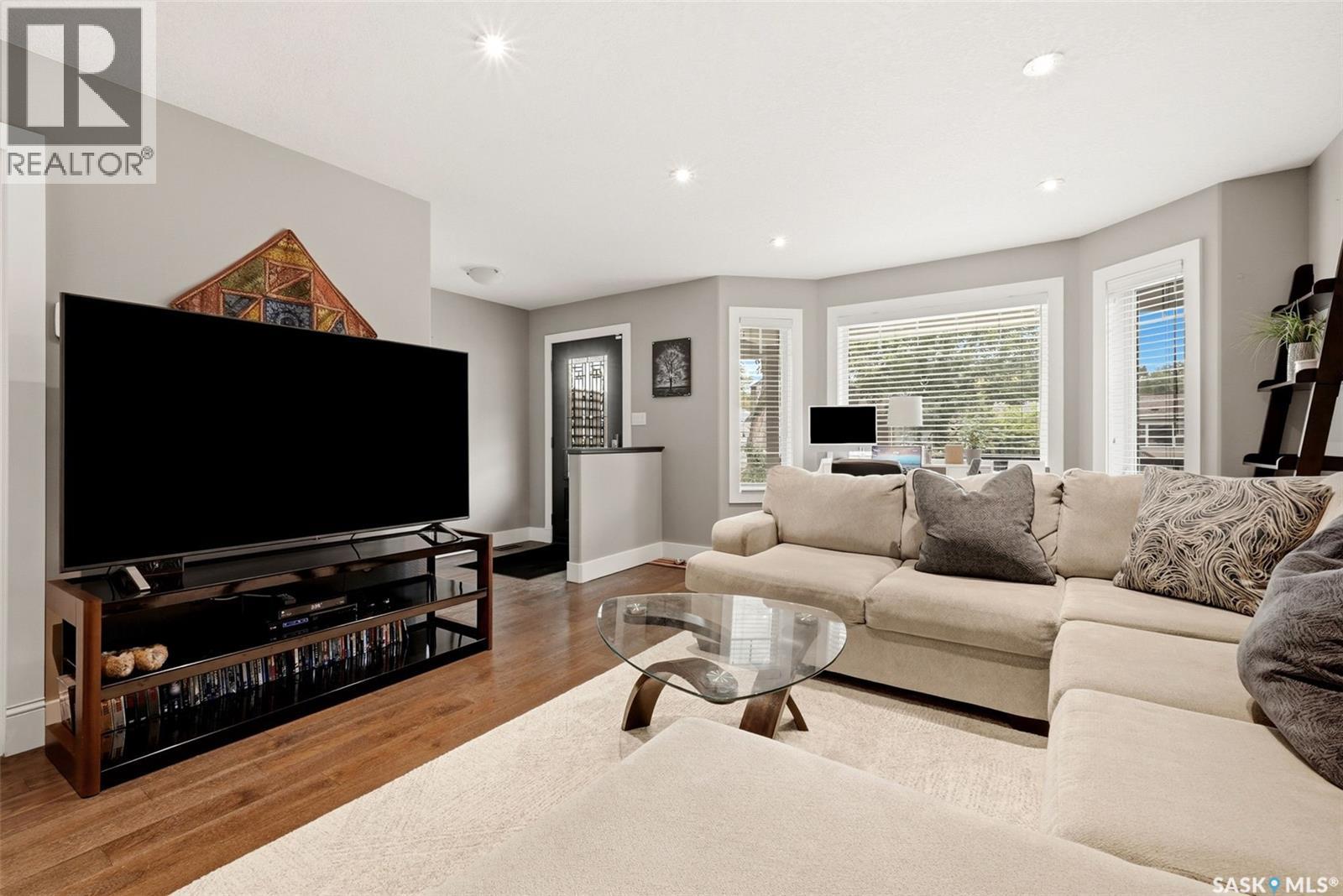 2860 Garnet STREET - photo 3