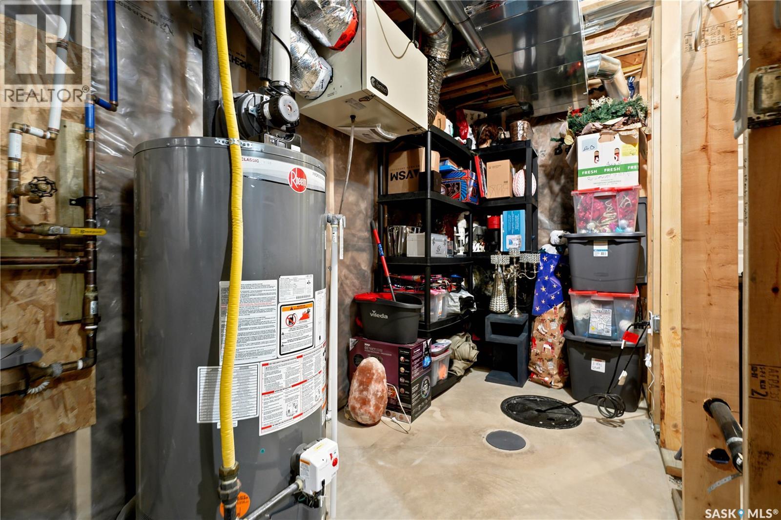 211 Dagnone LANE - 43
