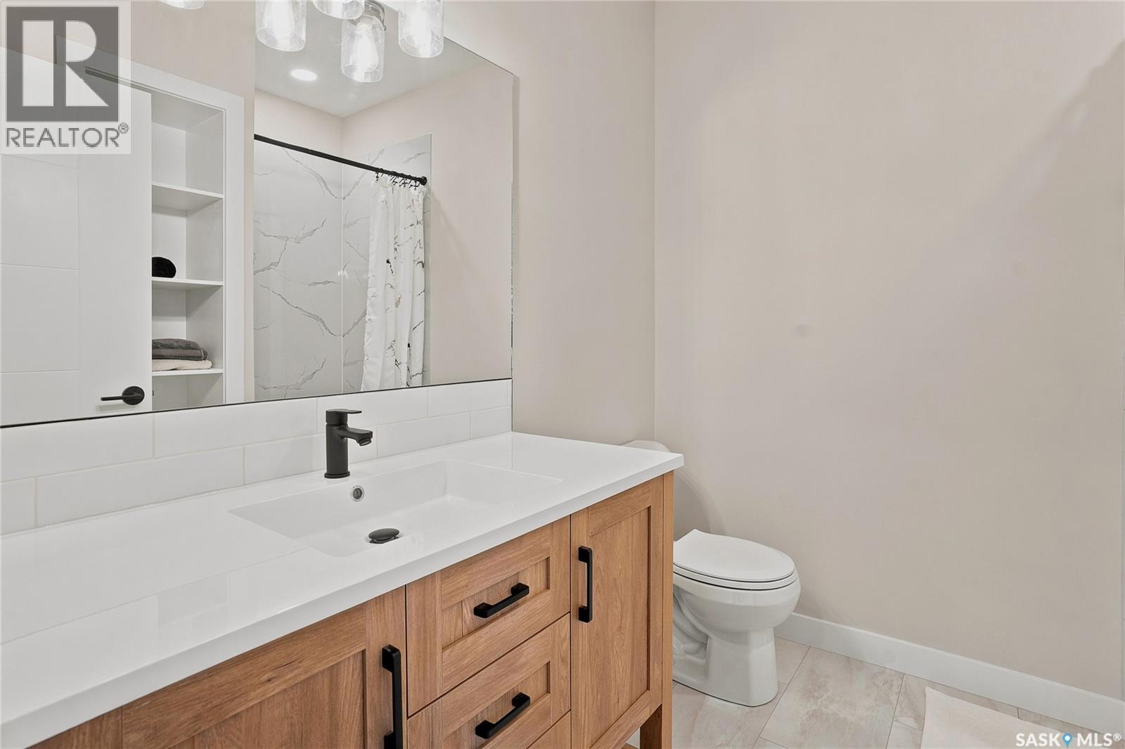 627 Fast CRESCENT — photo 41