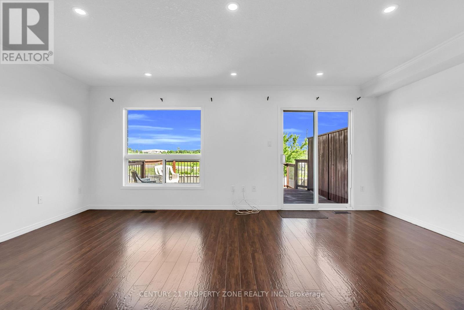 75 BENJAMIN CRESCENT - 9