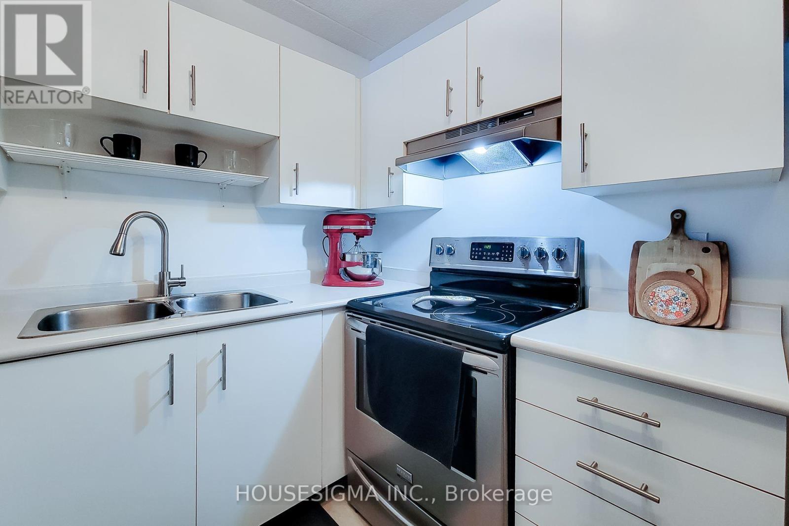 #204 4003 KILMER DRIVE - 8