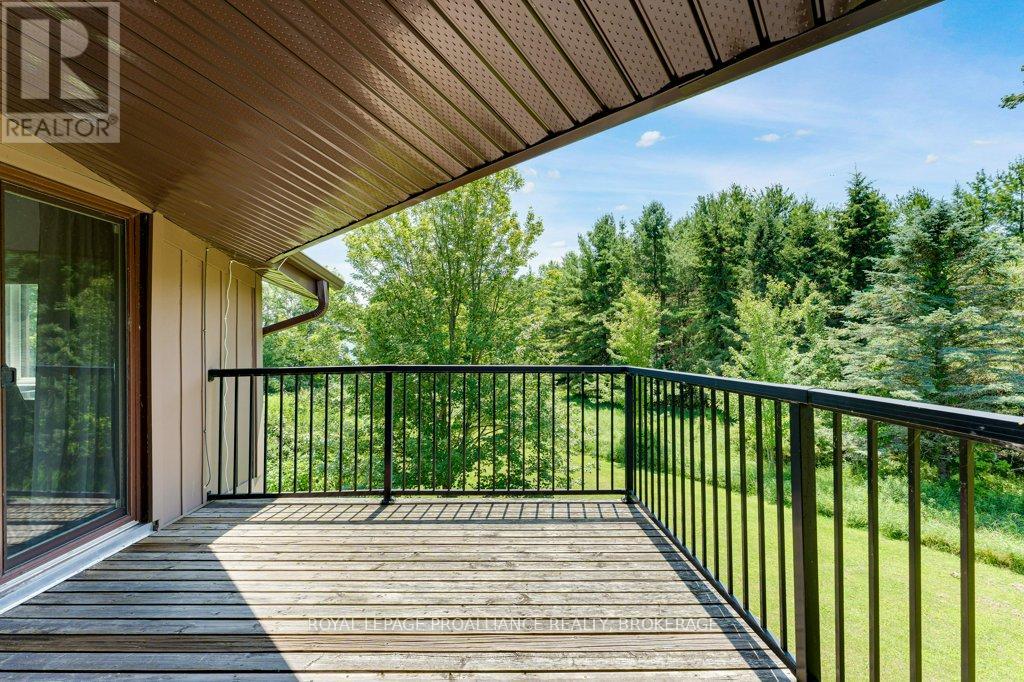 2576 HOWE ISLAND DRIVE - 29