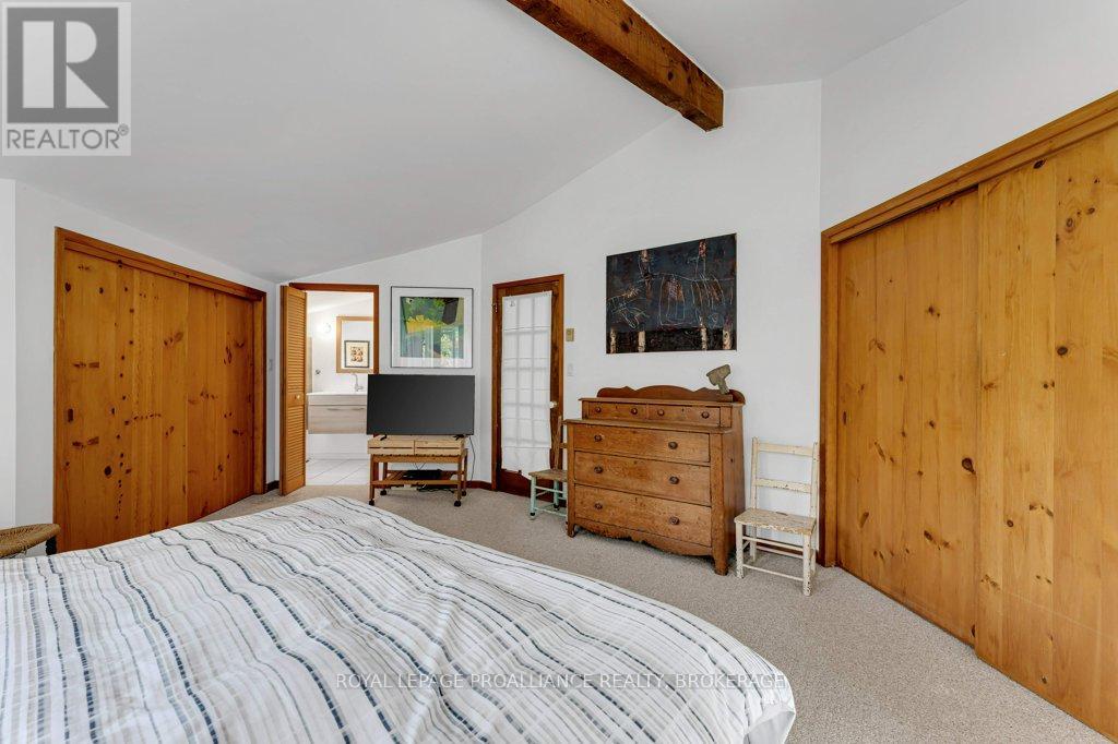 2576 HOWE ISLAND DRIVE - 19