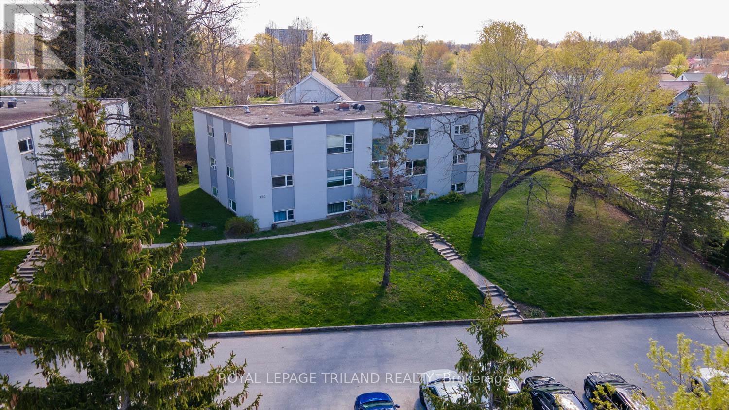 320-324 THOMPSON ROAD - 2