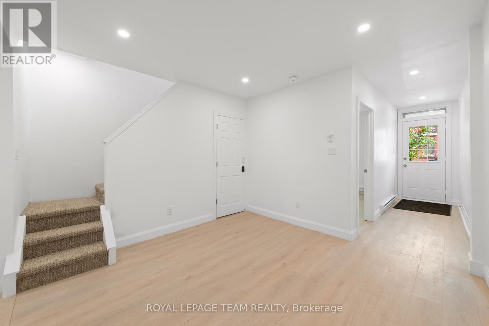 4 Bed, 2 Bath Multi-Family for Rent in Ottawa – 143 ST ANDREW STREET, Ottawa – MLS# X13534206 - Image 10