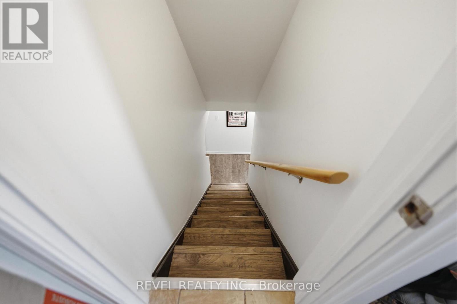 481 UPPER GAGE AVENUE - Image 21