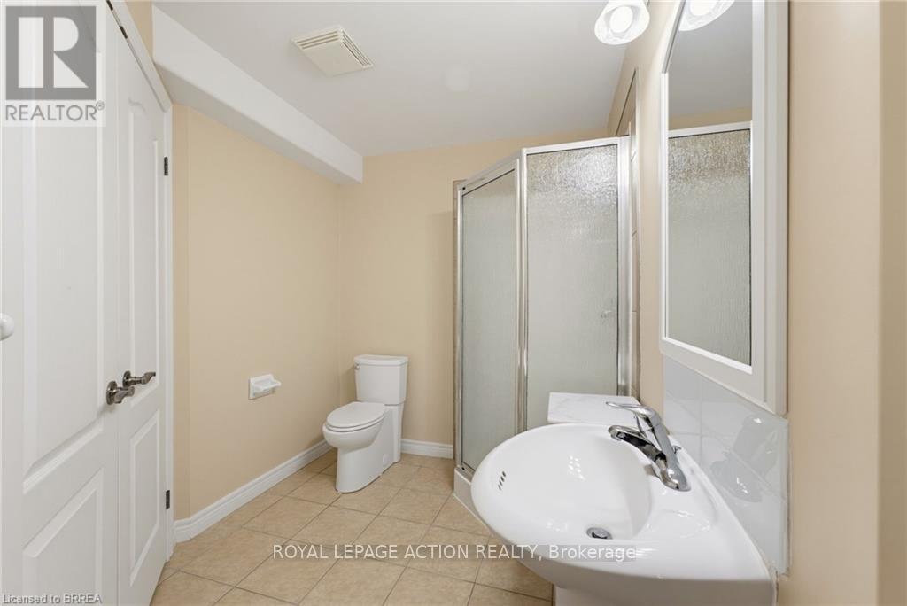 1 RUE CHATEAUX TERRACE - Image 34