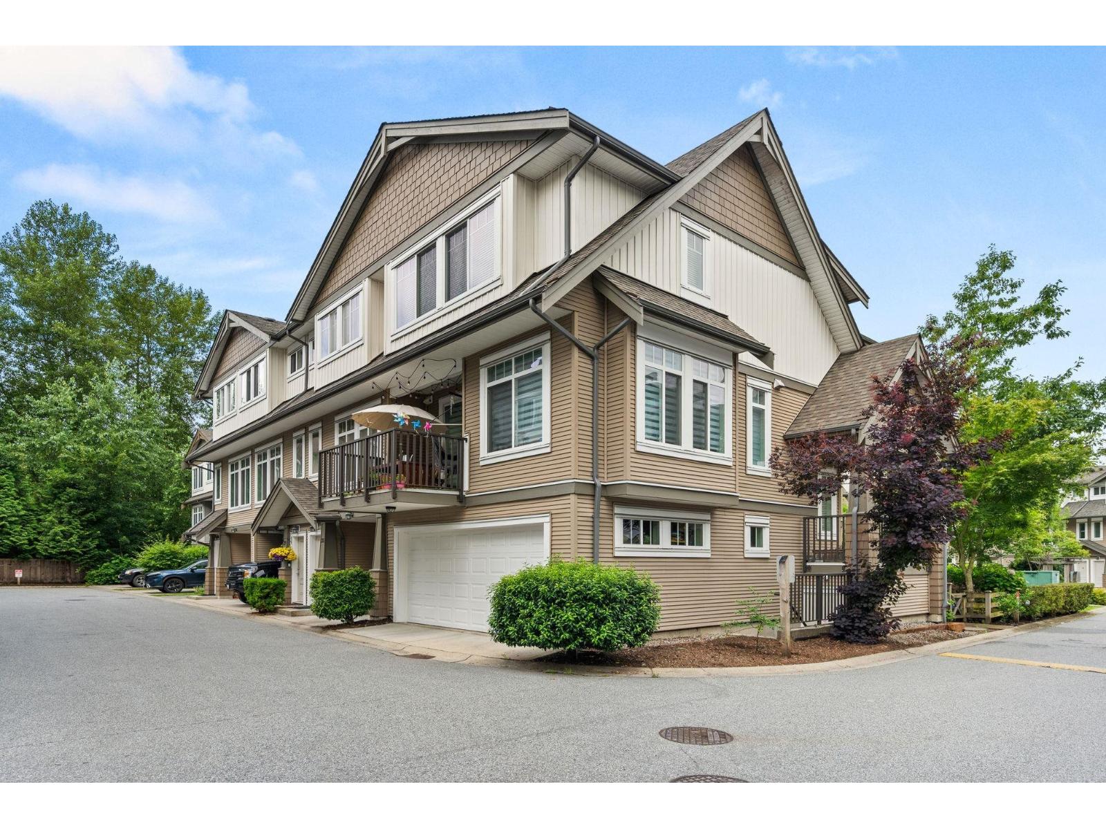 28 8250 209B STREET, Langley