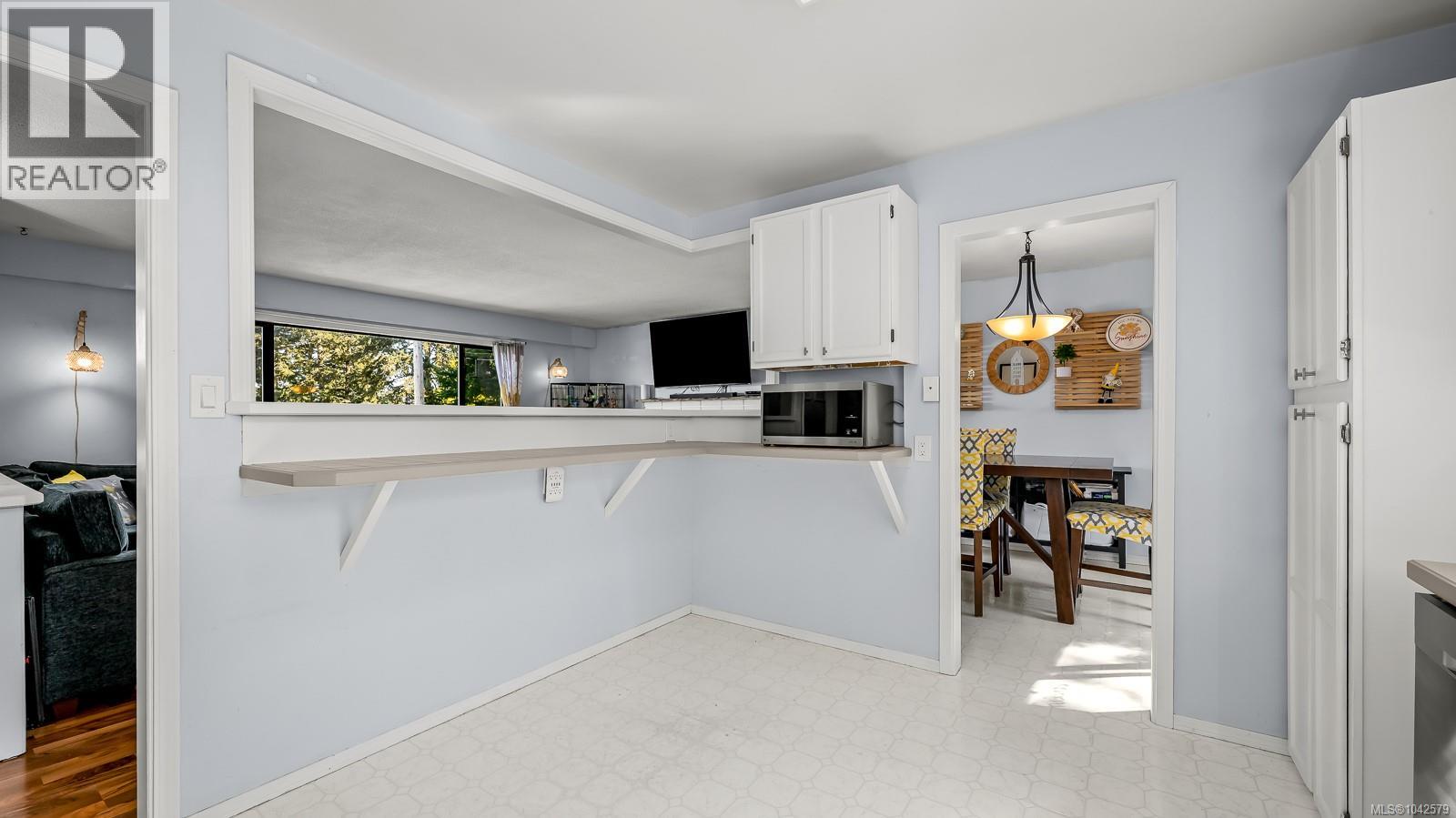 1068 Ruby Rd - Image 16