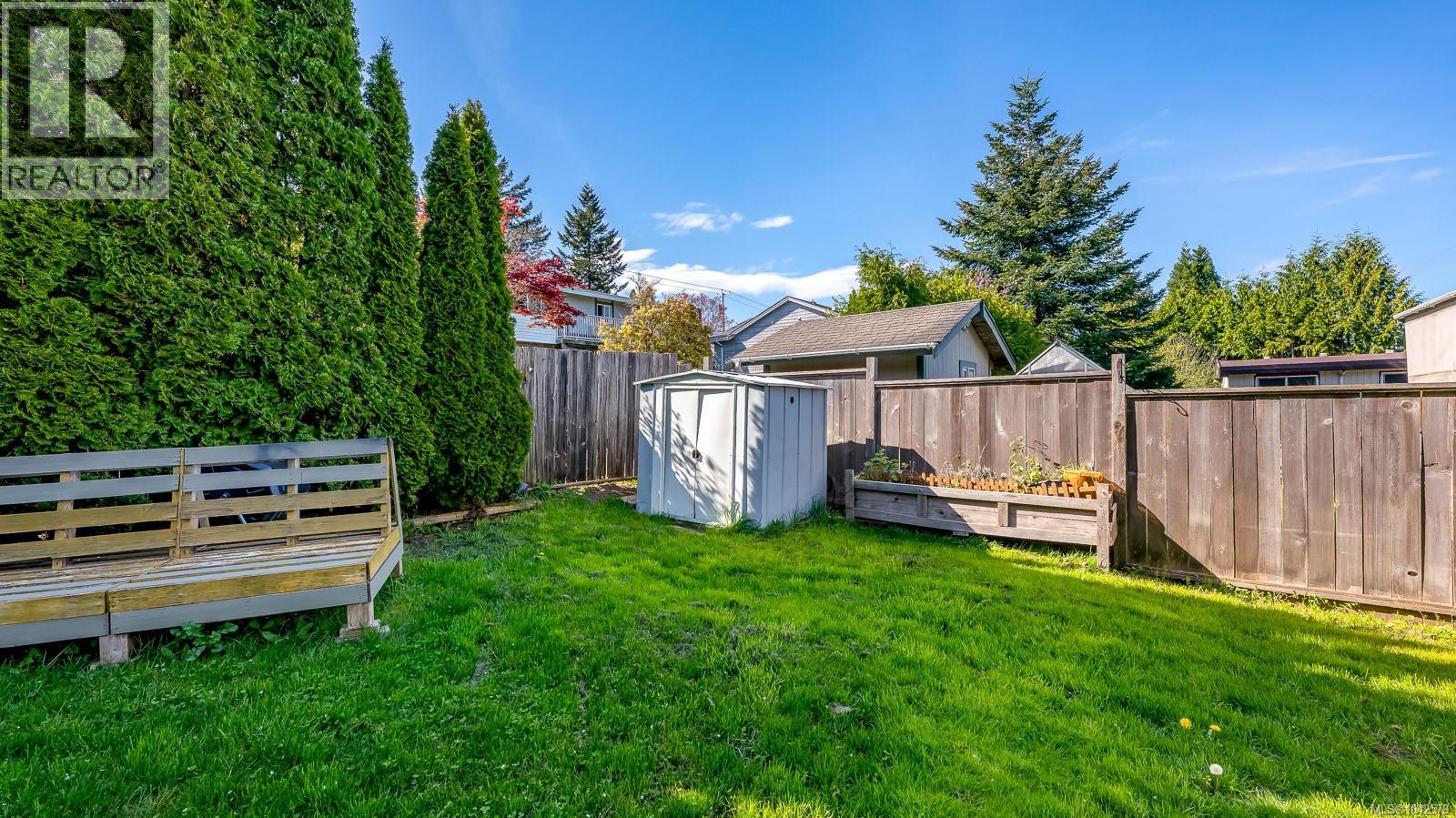 1068 Ruby Rd - Image 38
