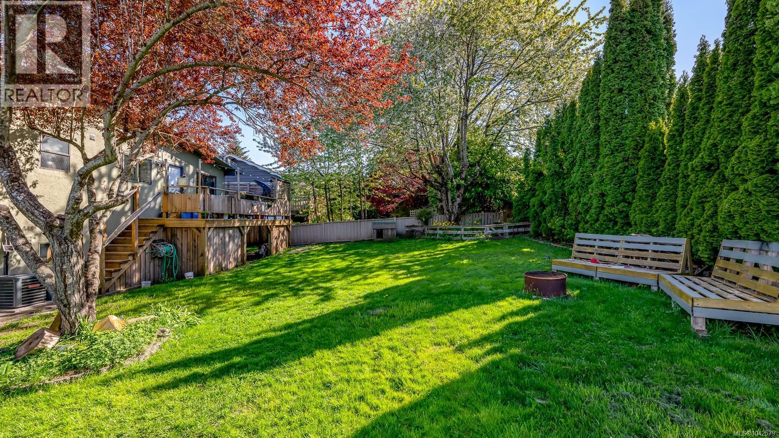 1068 Ruby Rd - 41