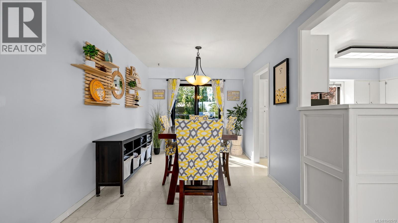 1068 Ruby Rd - Image 9
