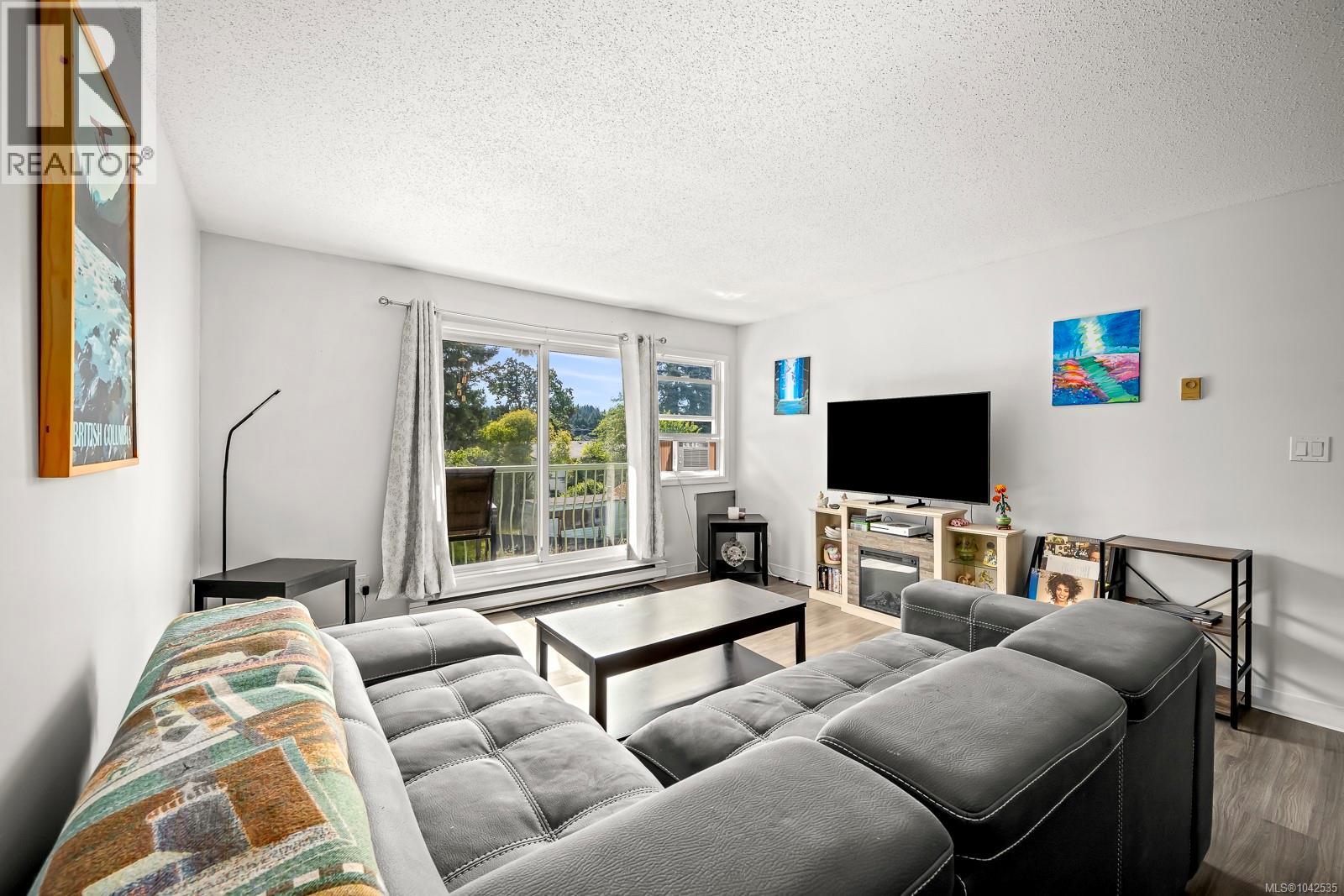 306A 178 Back Rd, Courtenay