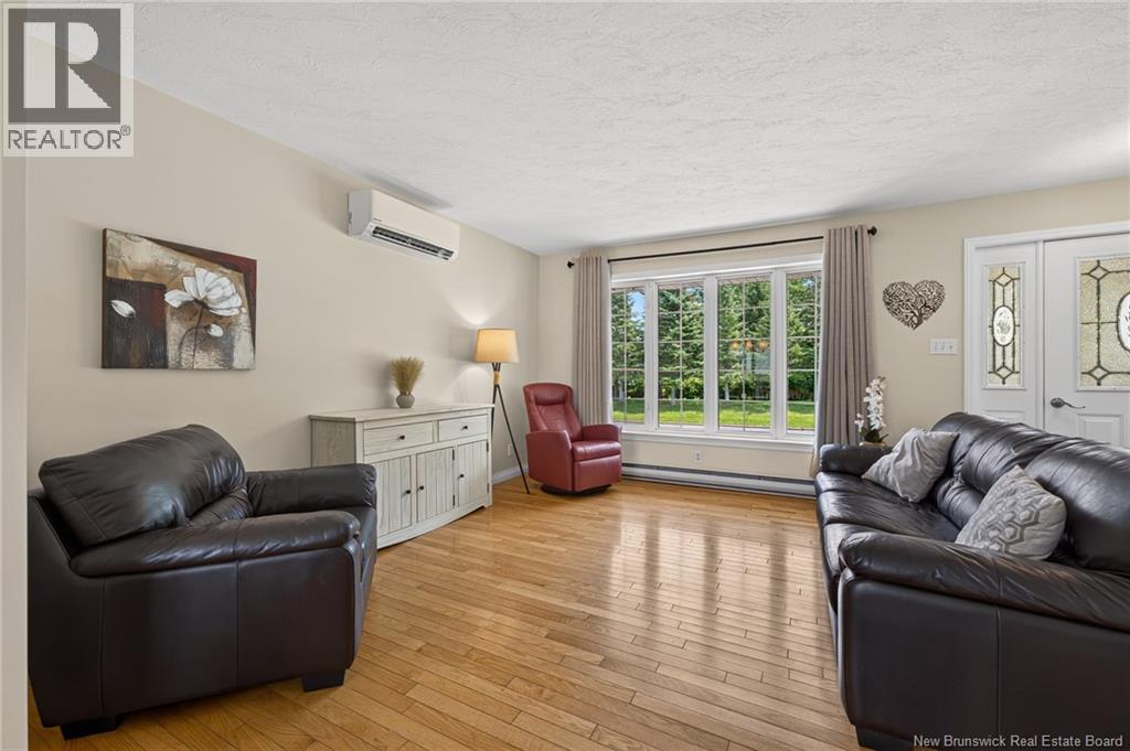 545 Centrale Street - 5