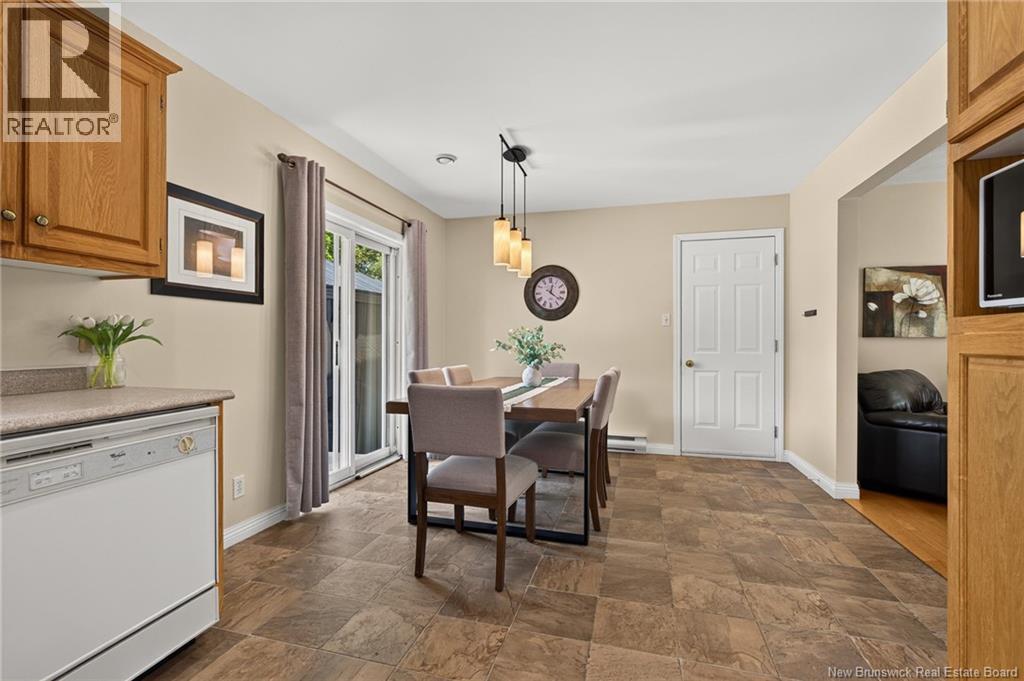 545 Centrale Street - 15