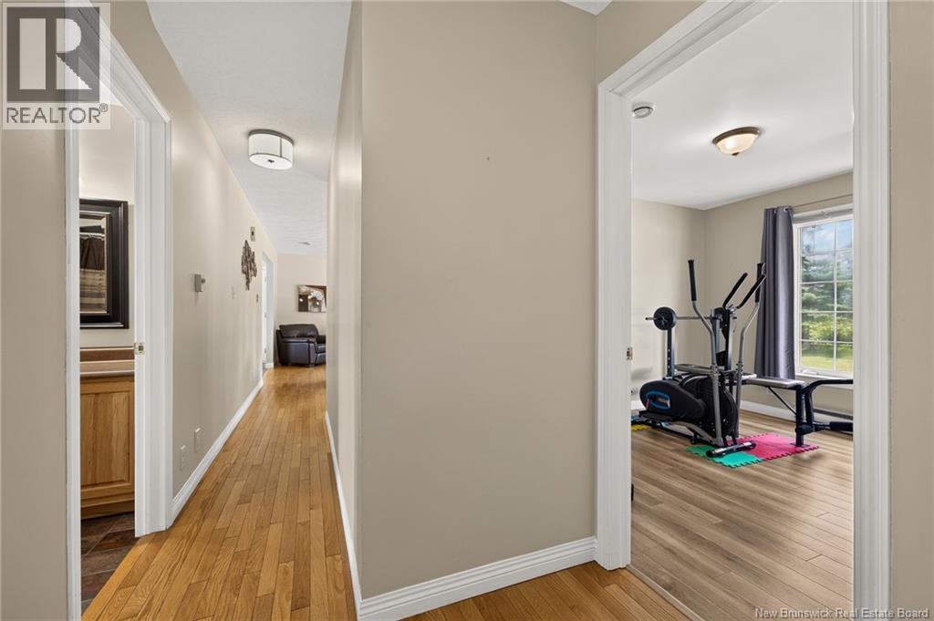 545 Centrale Street - 26