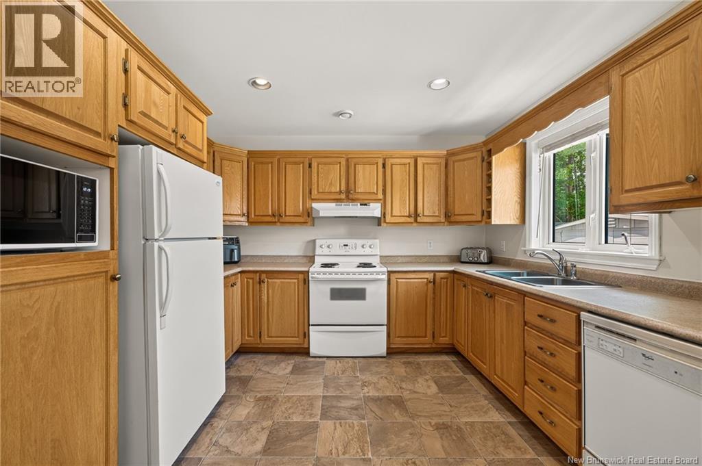 545 Centrale Street - 11