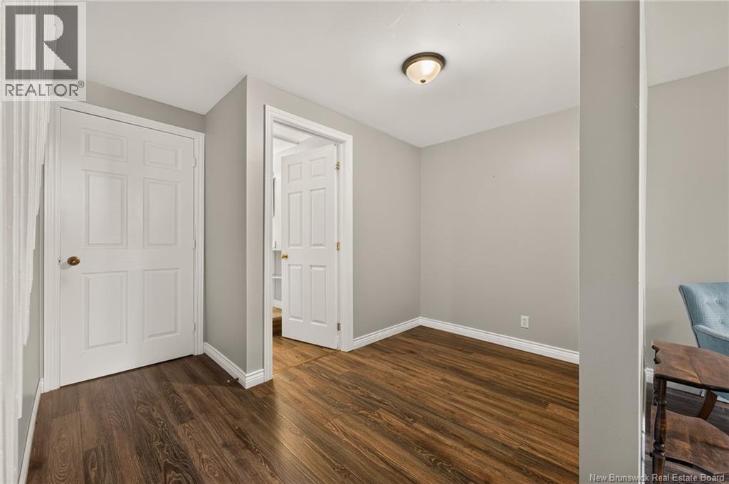 545 Centrale Street - 34