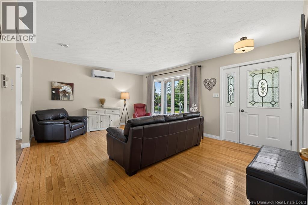 545 Centrale Street - 4