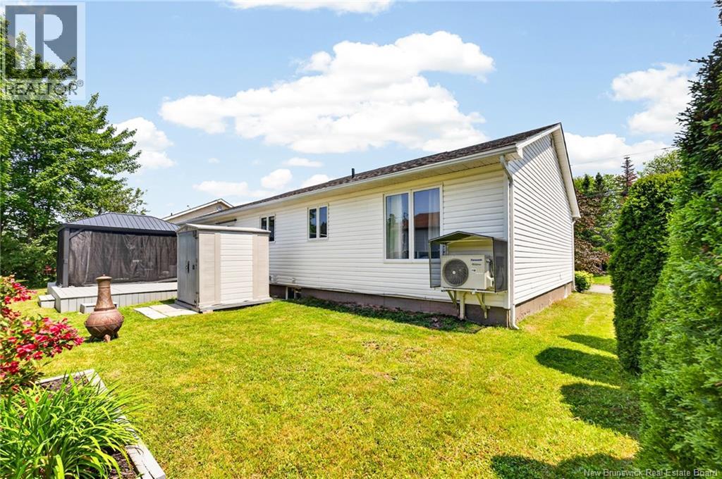 545 Centrale Street - 44