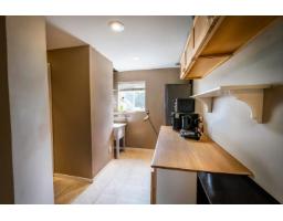 17884 57 Avenue, Surrey, BC V3S1H3 Photo 16