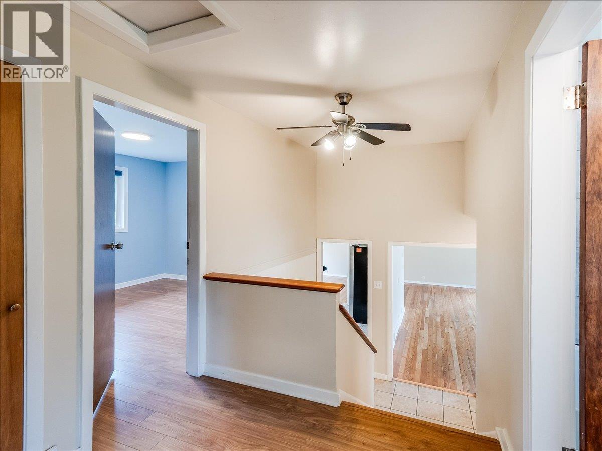 806 10th Street - 24