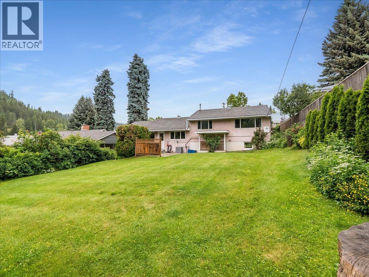 806 10th Street - 39
