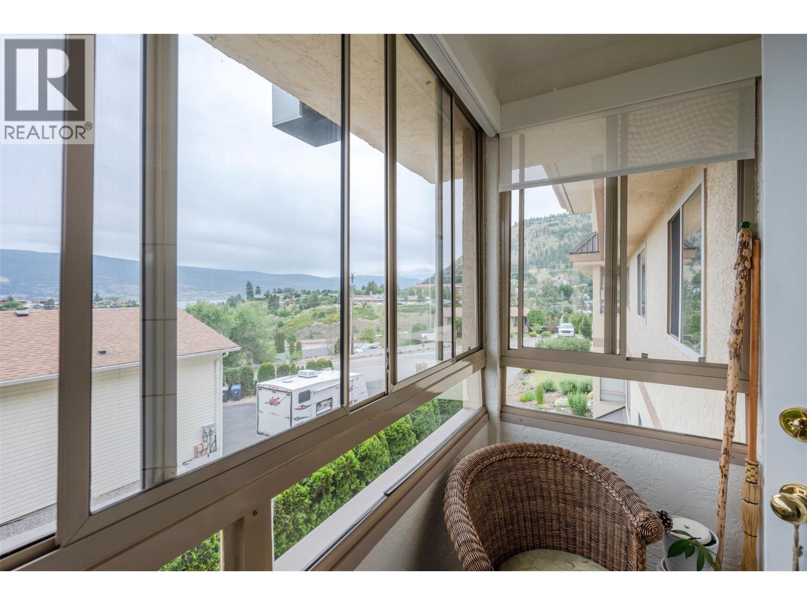 #203 8416 Jubilee Road - 23