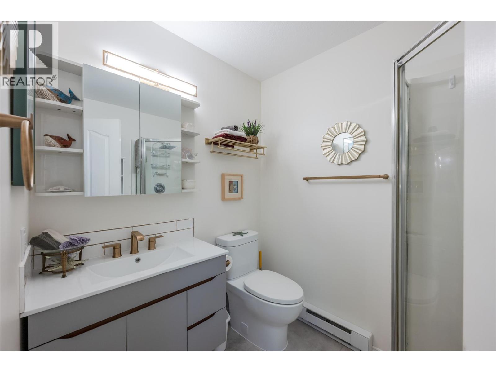 #203 8416 Jubilee Road - 24