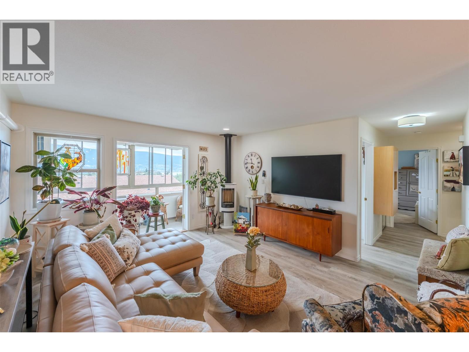 #203 8416 Jubilee Road - Image 5