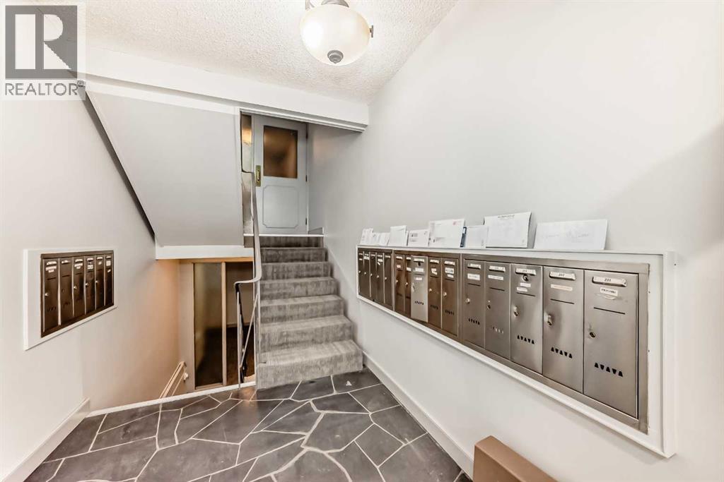 #105 620 15 Avenue SW - 19