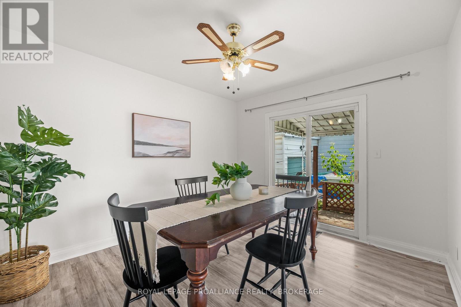 260 ELMWOOD STREET - 11