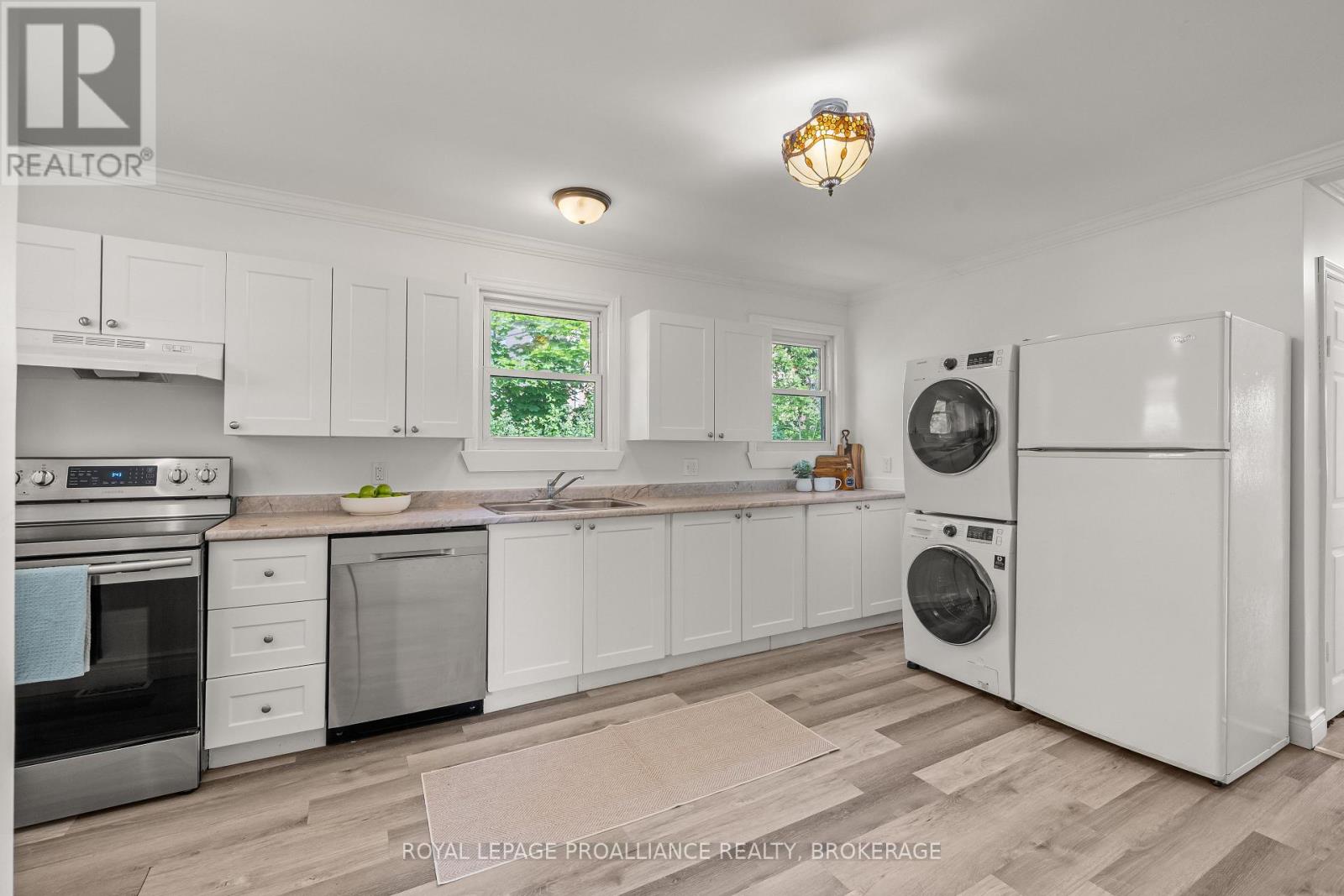 260 ELMWOOD STREET - 7