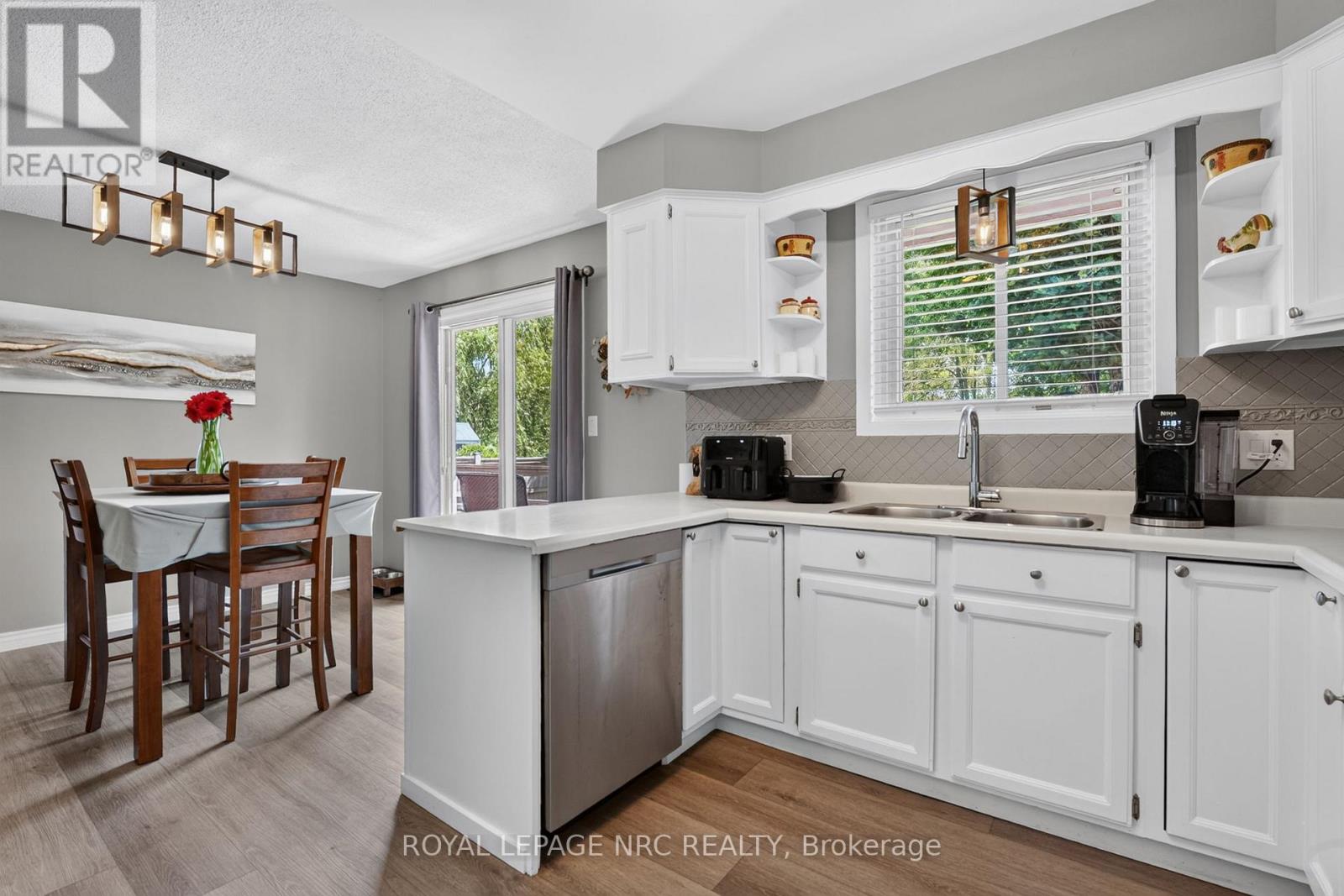 3532 BLACK CREEK ROAD - 27