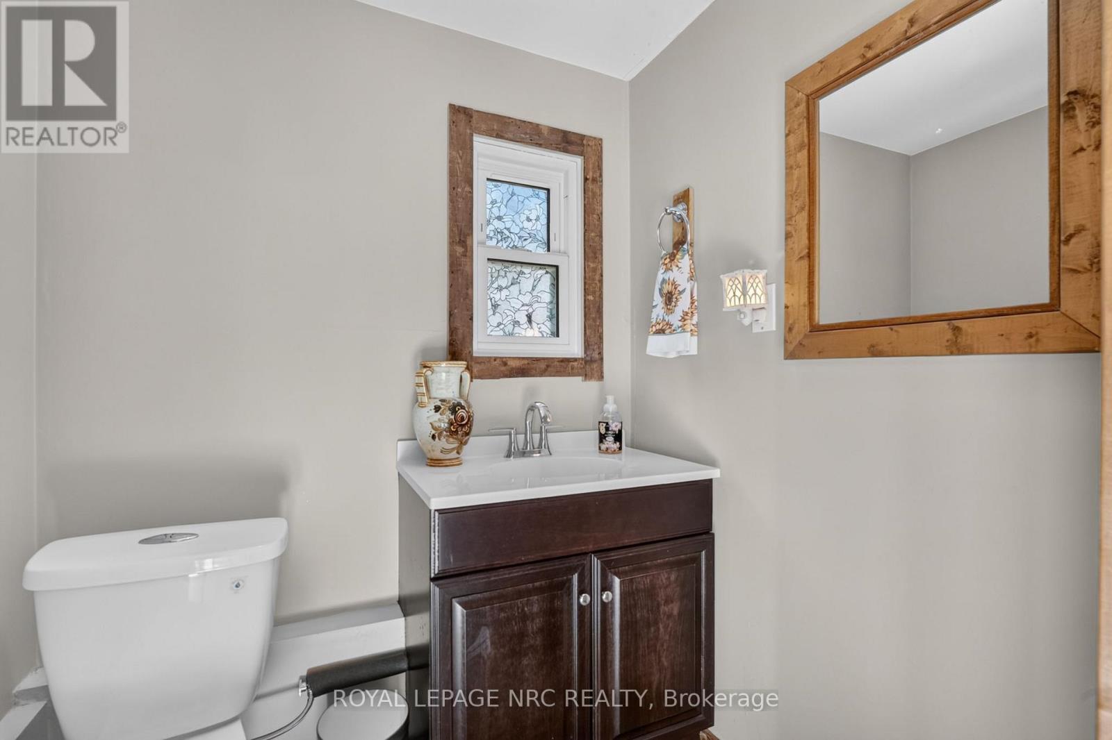 3532 BLACK CREEK ROAD - 41