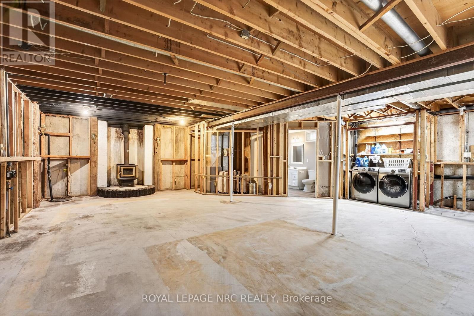 3532 BLACK CREEK ROAD - 43