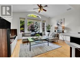 16 Hemlo Crescent, Ottawa, ON K2T1C7 Photo 11