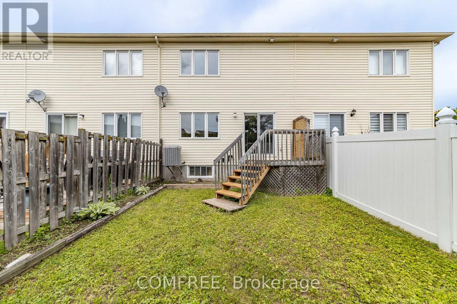 980 HERITAGE DRIVE - 23