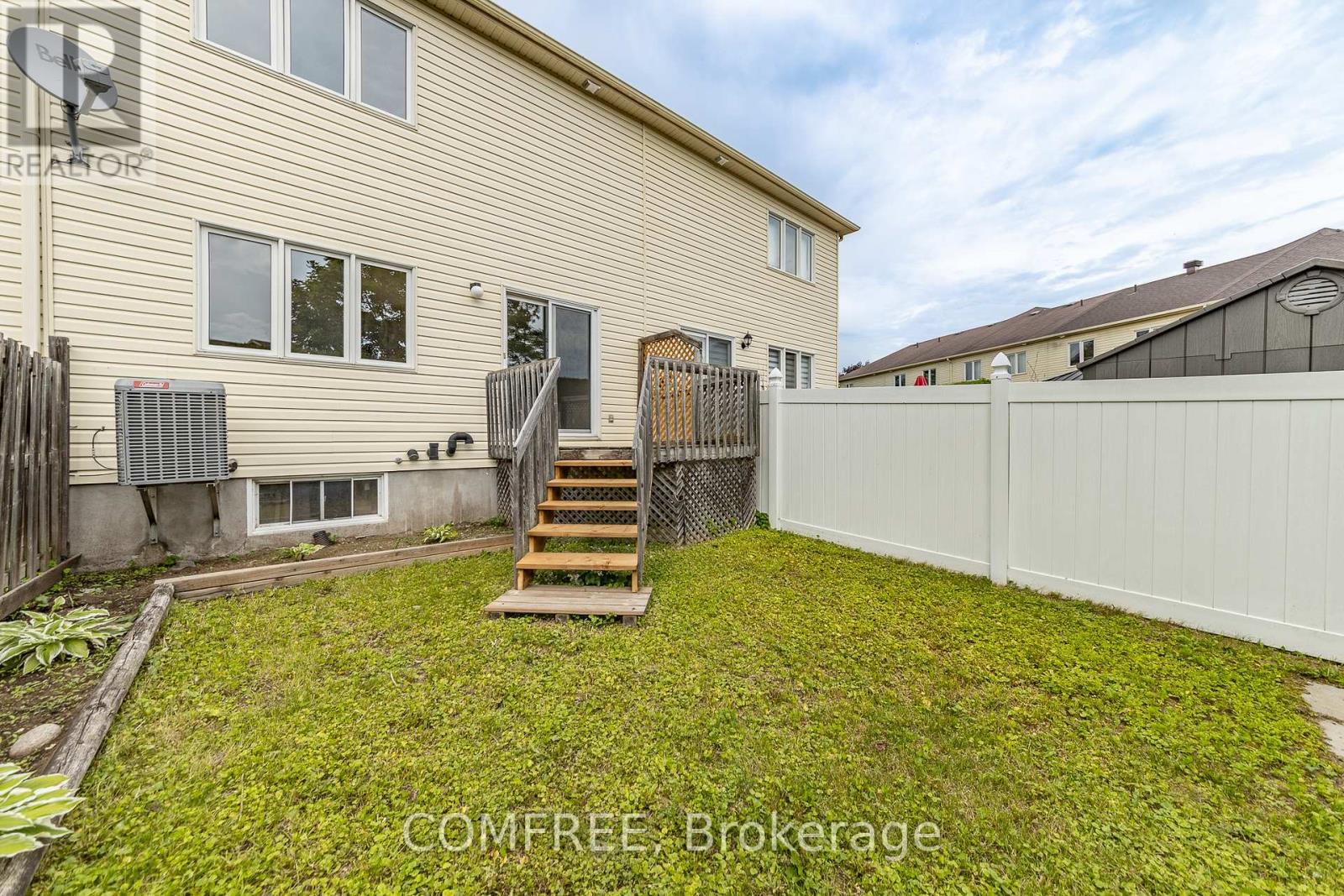 980 HERITAGE DRIVE - 25