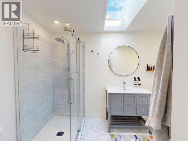 6865 GERRARD STREET - 21