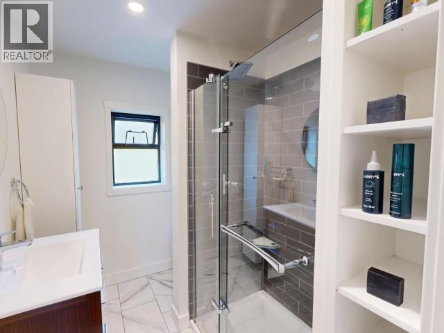6865 GERRARD STREET - 23