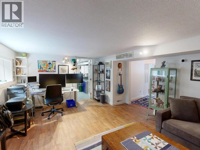 6865 GERRARD STREET - 35
