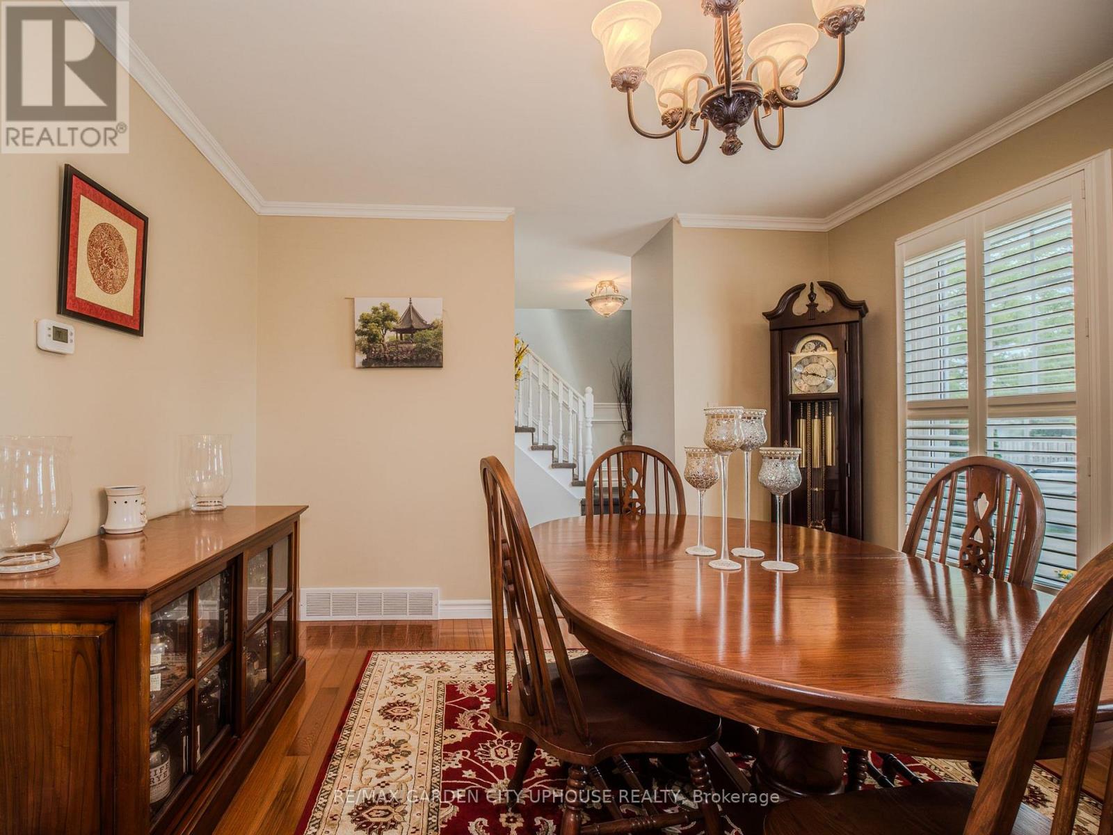 12 FOXHILL CRESCENT - 5