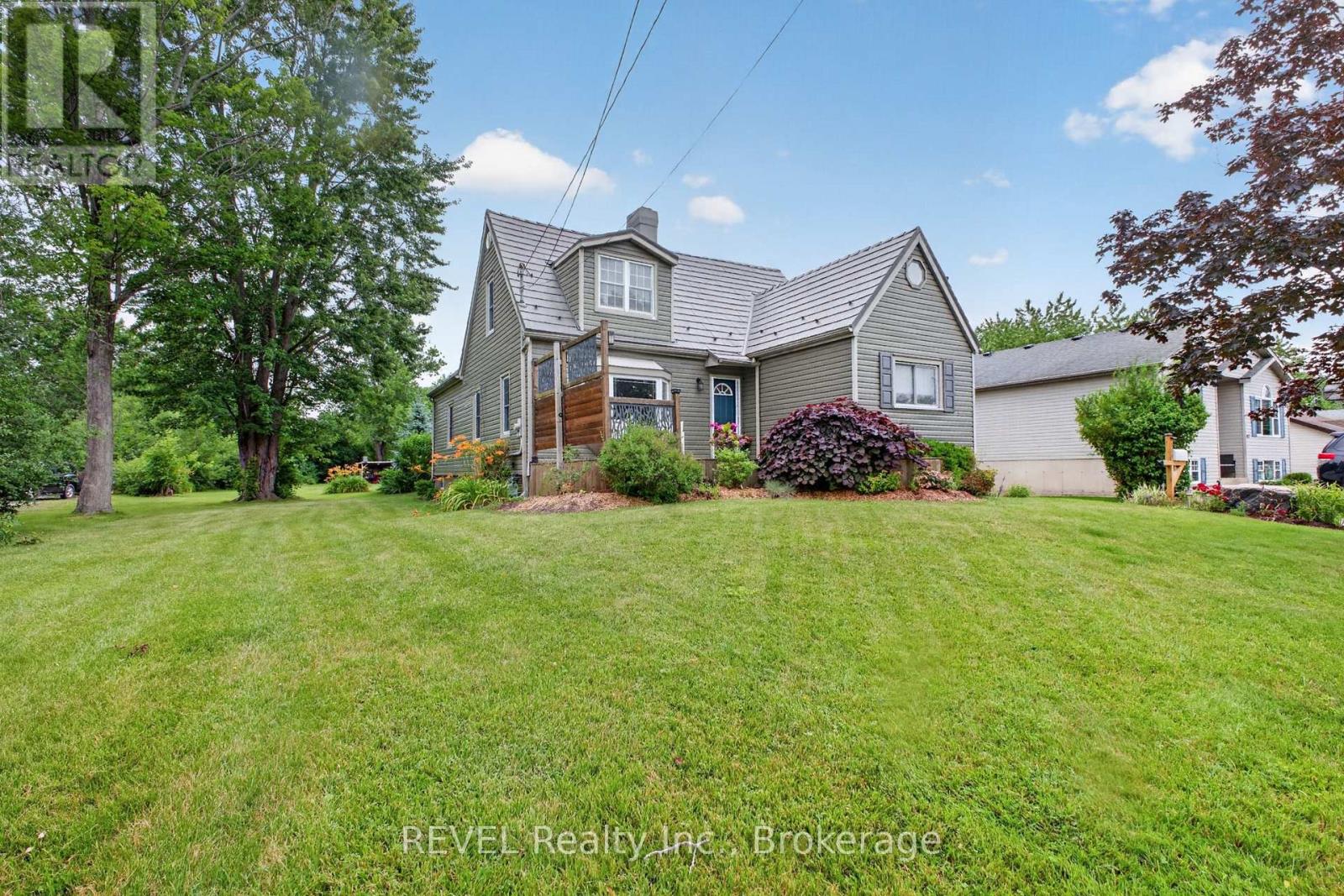 316 LEASK AVENUE - 1