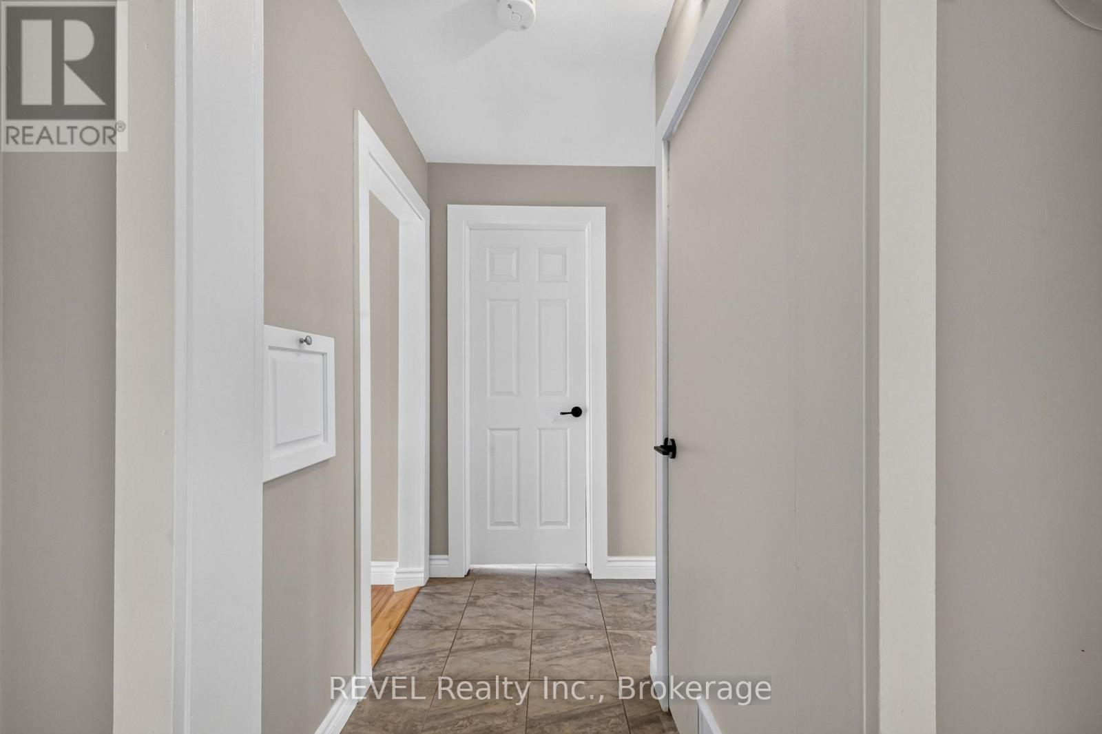 316 LEASK AVENUE - 12