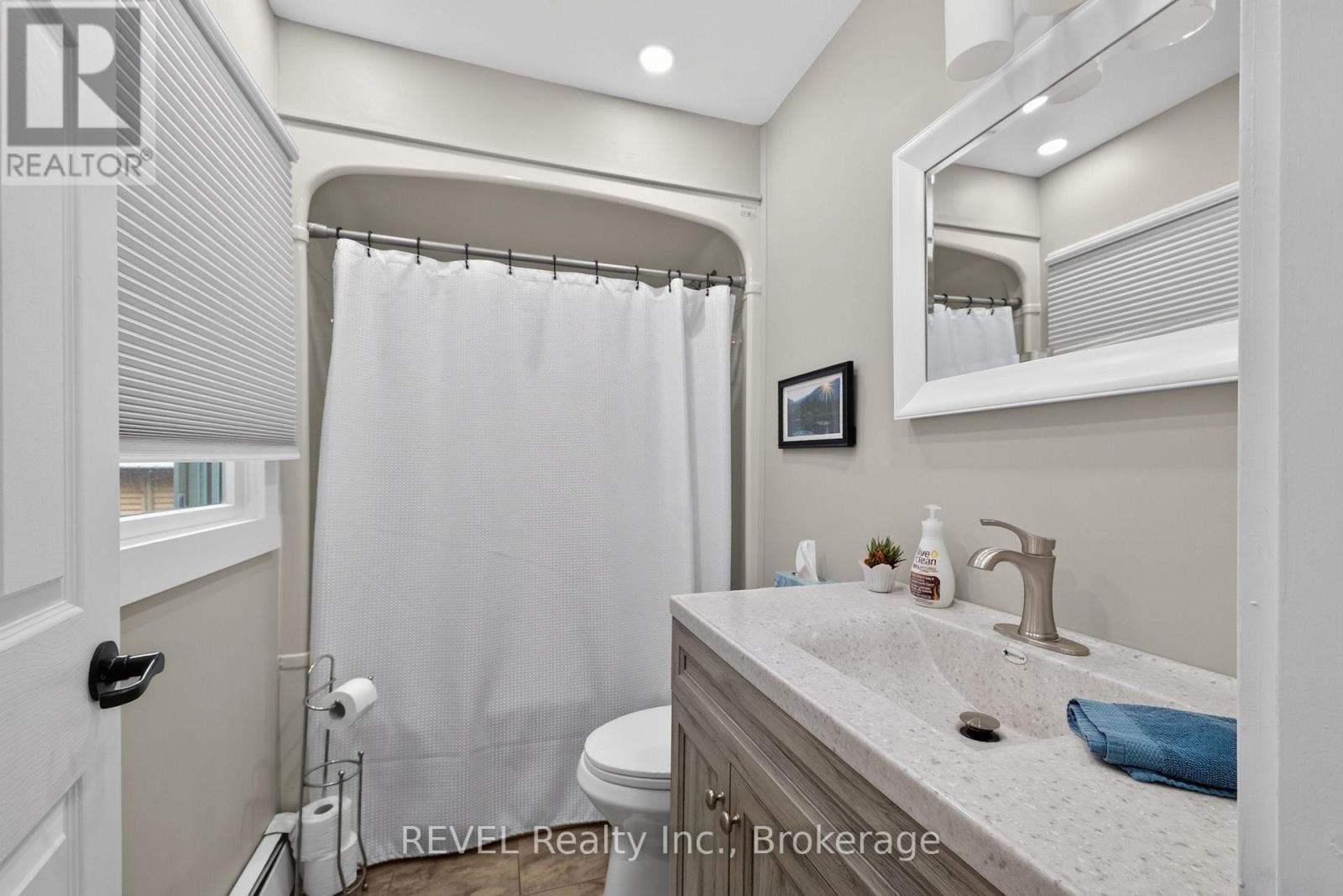 316 LEASK AVENUE - 13