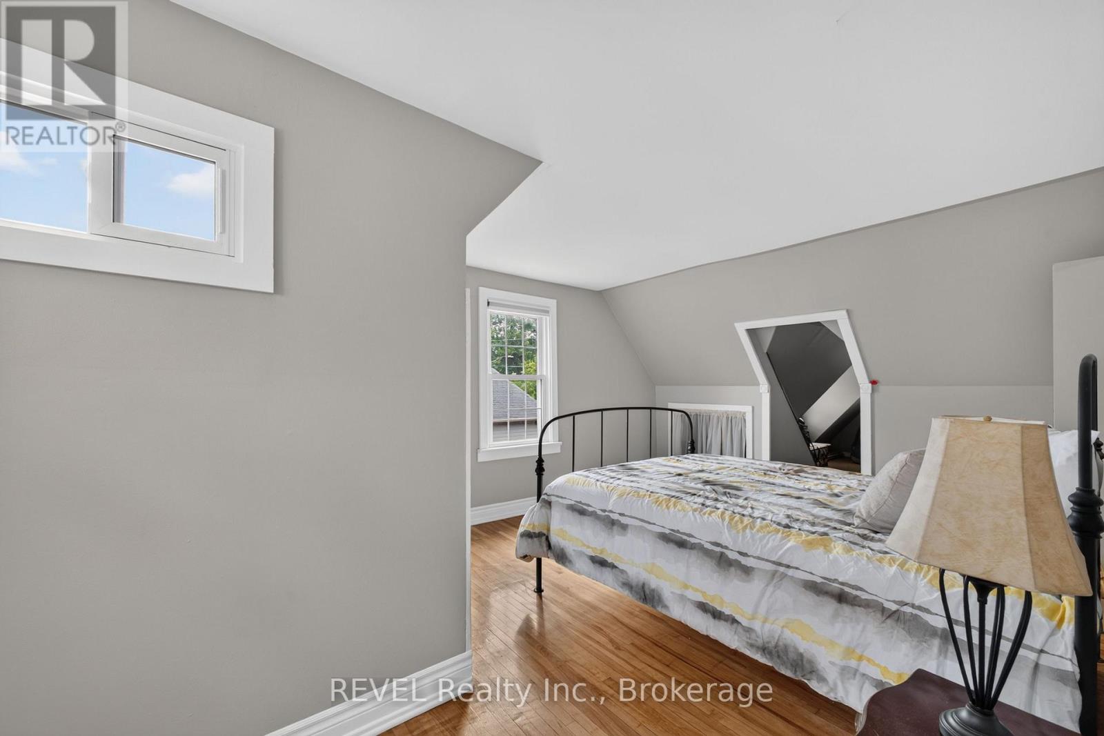 316 LEASK AVENUE - 19